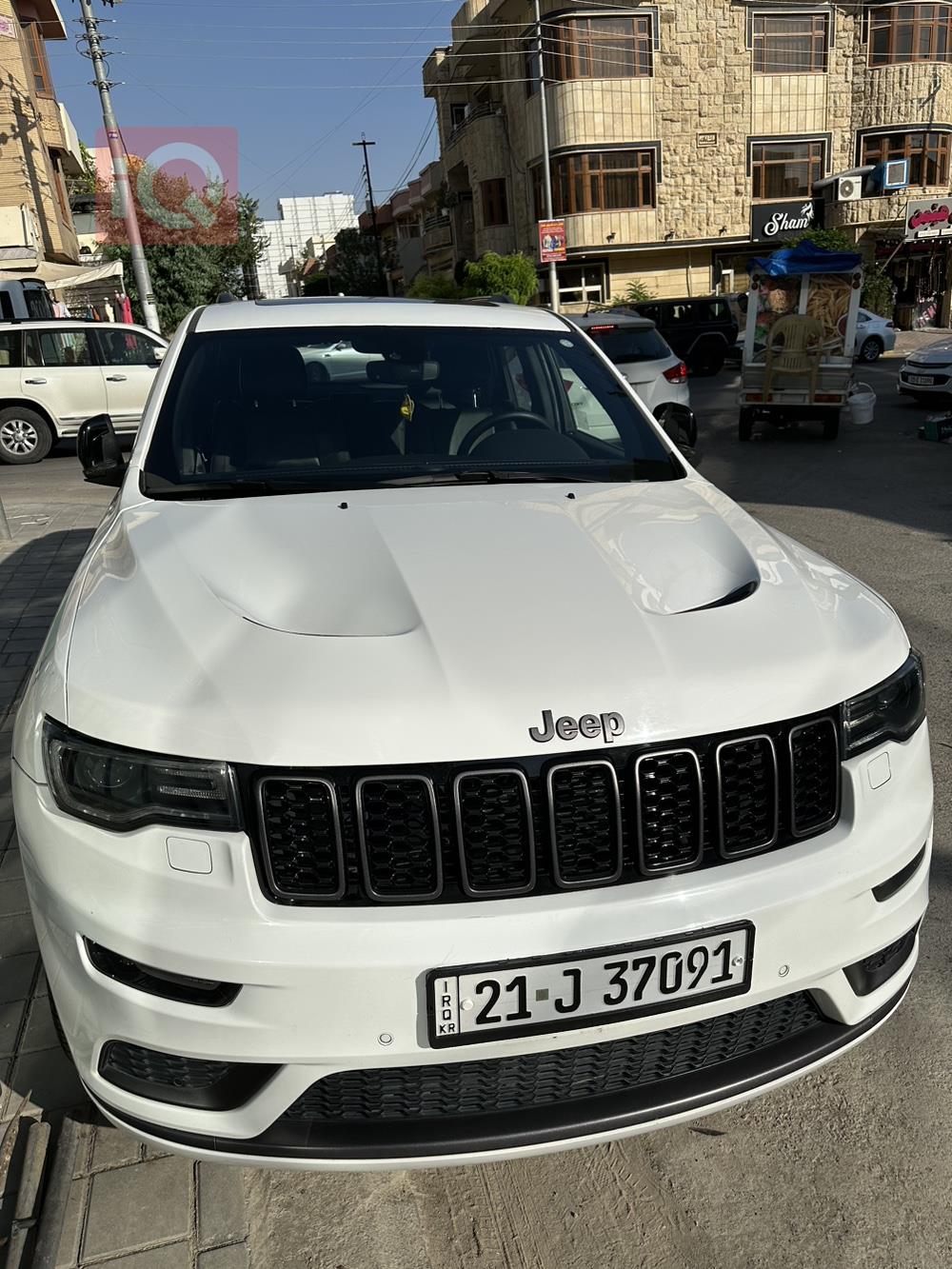 جیپ گراند شیرۆکی